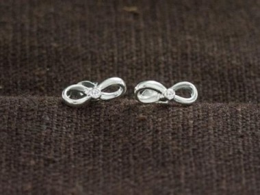 925 Sterling Silver Cubic Zirconia Infinity Stud Earrings 3x9.5 mm.