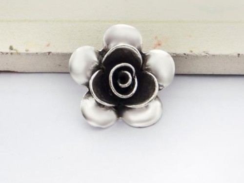 1 of Karen Hill Tribe Silver Flower Pendant 19mm.