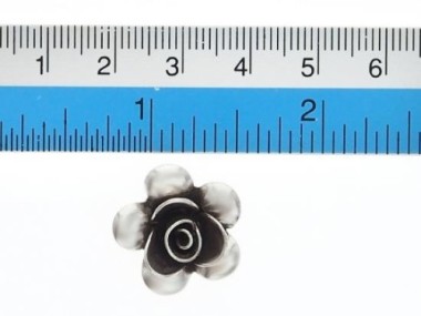 Karen Hill Tribe Silver Flower Pendant 19mm.