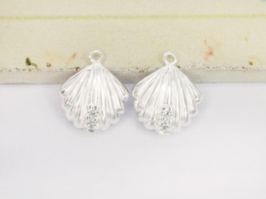 925 Sterling Silver Cubic Zirconia Shell Charms 11 mm.