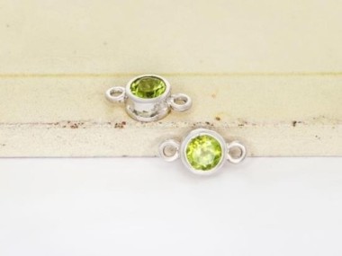 Natural Round Peridot & Sterling Silver Bezeled Connectors, Links 5 mm.