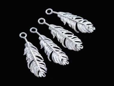 925 Sterling Silver Feather Charms 7x20 mm.