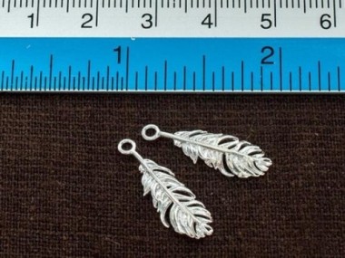 925 Sterling Silver Feather Charms 7x20 mm.