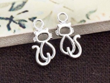 925 Sterling Silver Tiny Cat Charms , kitten charms 6x10mm.