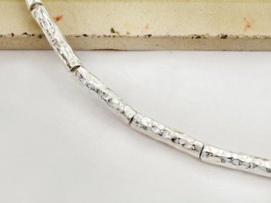 Karen Hill Tribe Silver Hammered Tubular Beads 3.2x15mm.