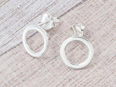 925 Sterling Silver Circle Stud Earrings 9mm.