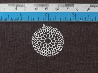 925 Sterling Silver Filigree Flower Pendant 30 mm.