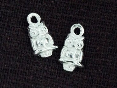 2 of 925 Sterling Silver Tiny Owl Charms 5.5x7.5mm.