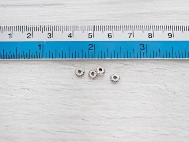 Karen Hill Tribe Silver Imprinted Disc Spacer Beads 5x1mm.