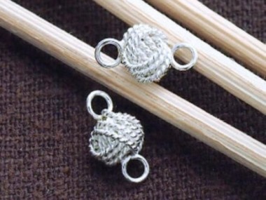 925 Sterling Silver Twist Wire Love Knot Links, Connectors 6x9mm.