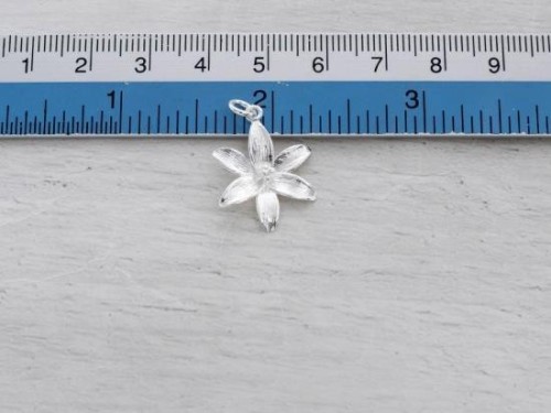 1 of 925 Sterling Silver Lily Flower Pendant 17mm. Polish Finished