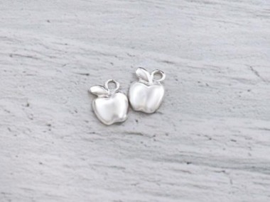 925 Sterling Silver Tiny Apple Charms 7x8.5 mm.