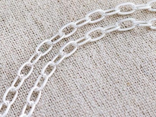 18 inches of 925 Sterling Silver Chain 4x6.5 mm.