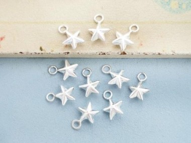 925 Sterling Silver Star Charms 6 mm.