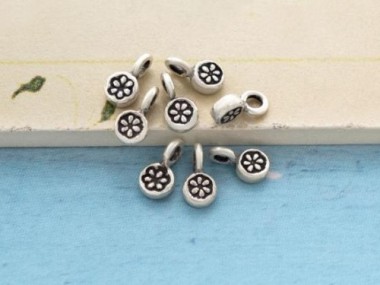 Karen Hill Tribe Silver Daisy Imprint Charms 5 mm.