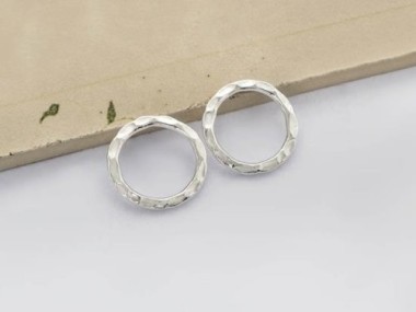 Karen Hill Tribe Silver Hammer Jump Rings 20 mm.