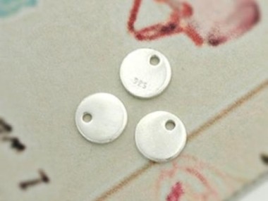 925 Sterling Silver Round Disc Tag Charms 6 mm.