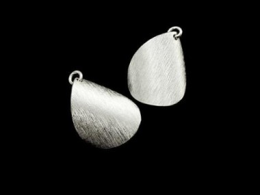 Karen Hill Tribe Silver Brushed Curve Drop Pendants 16x23mm.