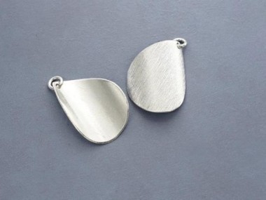 Karen Hill Tribe Silver Brushed Curve Drop Pendants 16x23mm.