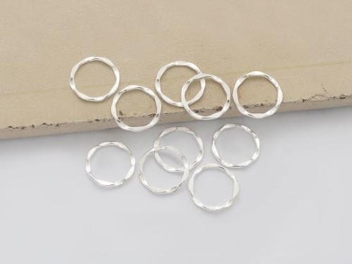 10 of 925 Sterling Silver Hammered Circle Closed Rings, Connectors 11.5mm.