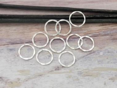 925 Sterling Silver Hammered Circle Closed Rings, Connectors 11.5mm.