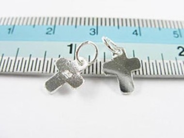 925 Sterling Silver Cross Charms 8x9.5mm.