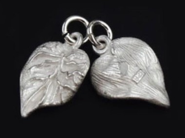 925 Sterling Silver Leaf Charms 10x13 mm.