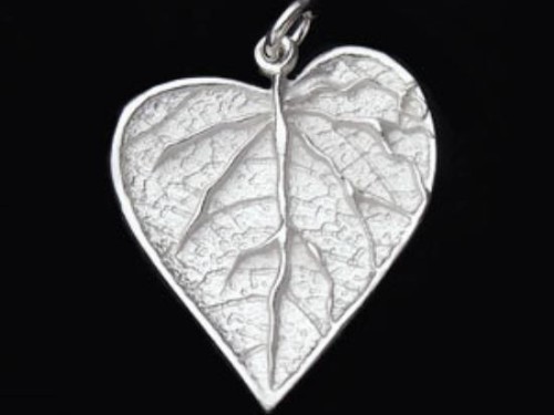 1 of 925 Sterling Silver Leaf Pendant 20x22mm.