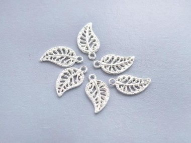 6 of 925 Sterling Silver Cutwork Leaf Charms 6x10 mm.