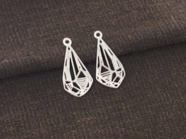 925 Sterling Silver Diamond Shape Charms 10x18 mm.