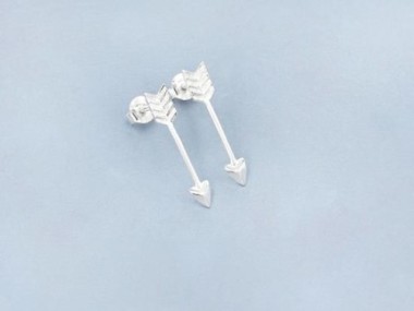 925 Sterling Silver Arrow Stud Earrings 4x21mm.