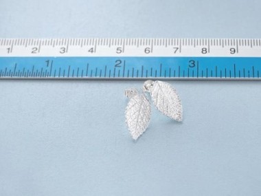 925 Sterling Silver Leaf Stud Earrings 9.5x16.5mm.