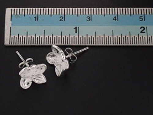 1 pair of 925 Sterling Silver Orchid Stud Earrings 6.5mm.