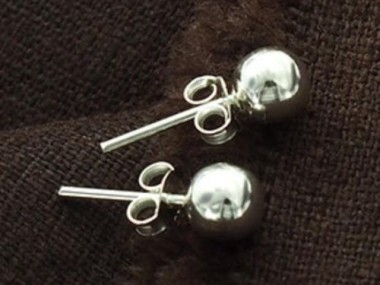 925 Sterling Silver Round Stud Earrings 6mm.