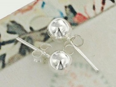 925 Sterling Silver Round Stud Earrings 6mm.