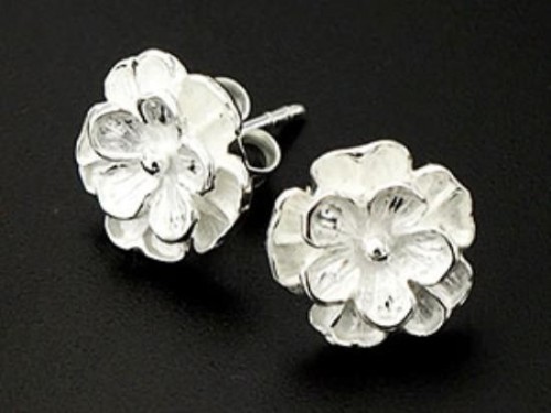 1 pair of 925 Sterling Silver Flower Stud Earrings 11mm.