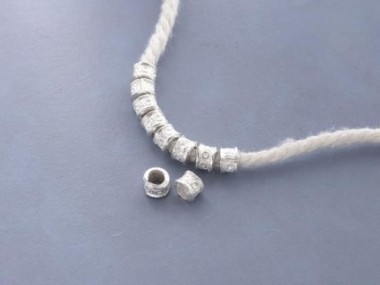 Karen Hill Tribe Silver Imprint Ring Beads 5x3.7mm.