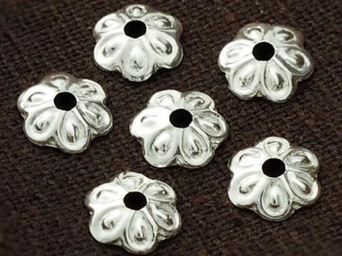 25 of 925 Sterling Silver Flower Bead Caps 7 mm.