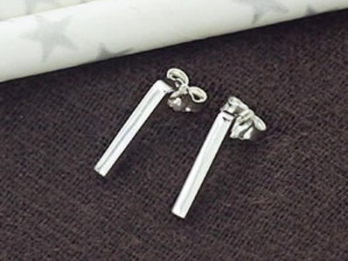 1 pair of 925 Sterling Silver Tiny Rectangle Stick Stud Earrings 2x12mm., Polish finished