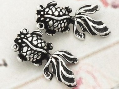 925 Sterling Silver Goldfish Charms 7x16 mm.