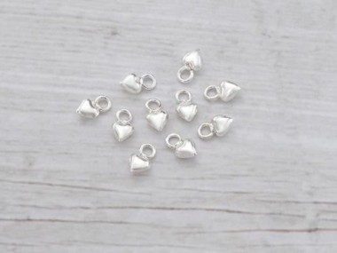 925 Sterling Silver Tiny Heart Charms 4 mm.