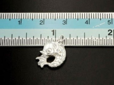 925 Sterling Silver Fish Pendant 11.5x15mm.