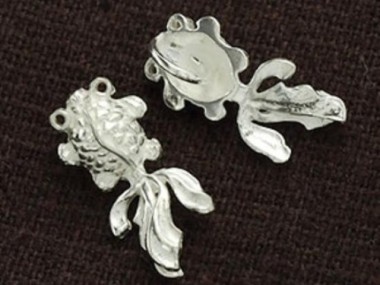 925 Sterling Silver Goldfish Charms 7x15 mm.