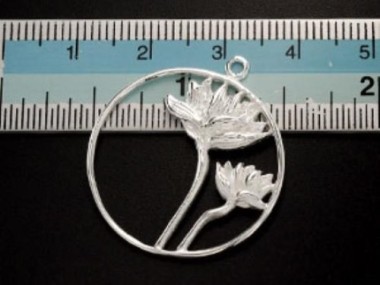 925 Sterling Silver Lotus Pendant 26mm.