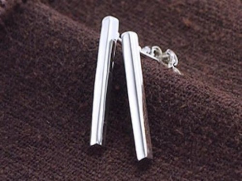 1 pair of 925 Sterling Silver Rectangle Stick Stud Earrings 2x20mm., Polish finish