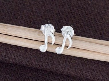 925 Sterling Silver Music Note Stud Earrings 4x9mm.,