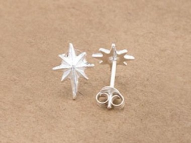 925 Sterling Silver Star Stud Earrings 8.5x11mm.