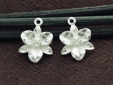 925 Sterling Silver Flower Charms 12mm.