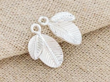 925 Sterling Silver Leaf Charms 10x13mm.