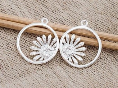 925 Sterling Silver Sun Flower Charms 17mm.